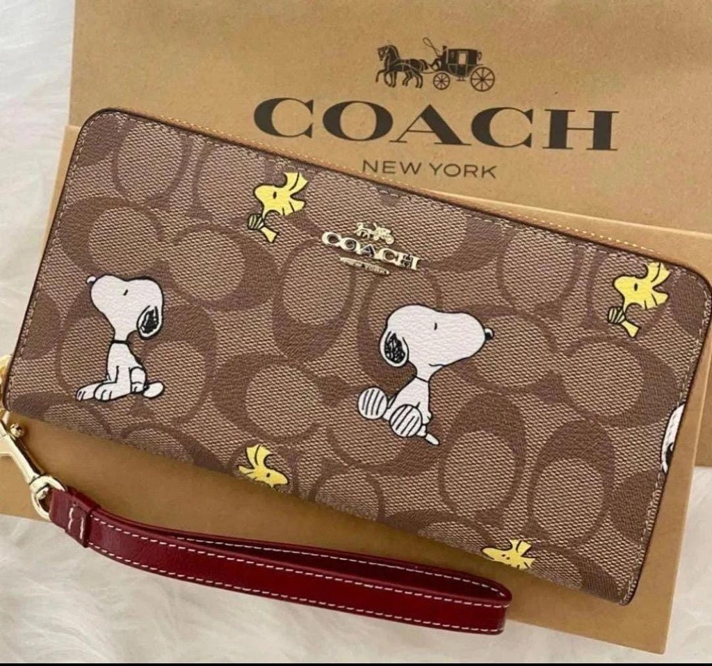Women's Long Zip-Around Wallet – Khaki Signature Canvas with Snoopy & Woodstock Print  COACH x Peanuts CE705