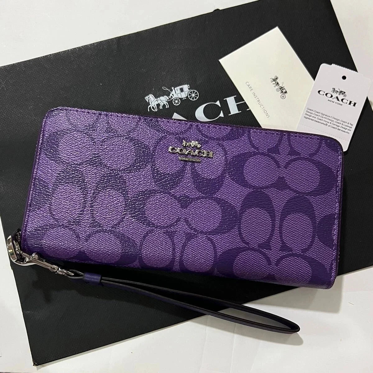 Women's Round Zip Wallet with Strap – Purple Signature Design, Stylish Everyday Card & Cash Organizer | COACH C4452